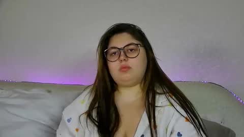 LillianHaig online show from 25, 9, 2025