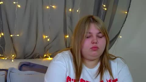 LillianHaig online show from 16, 11, 2025