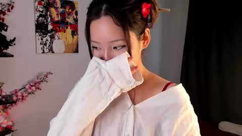 lillie_sun online show from 22, 6, 2026