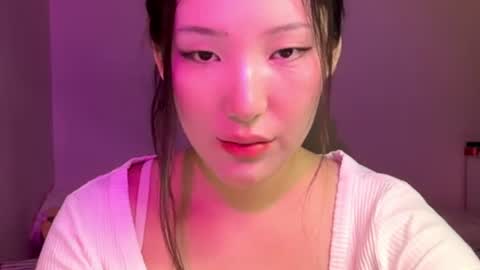 lillie_sun online show from 2, 8, 2026