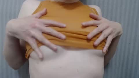 Snapshot of lillkit chatting on 10, 12, 2024 Lilu online show from 10, 12, 2024