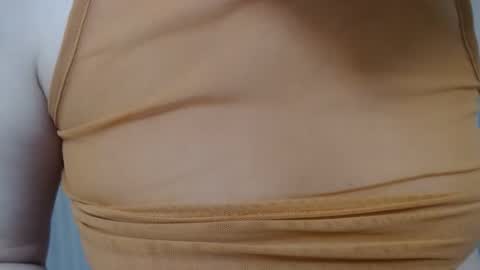 Snapshot of lillkit chatting on 16, 12, 2024 Lilu online show from 16, 12, 2024