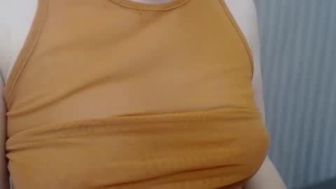 Snapshot of lillkit chatting on 27, 12, 2024 Lilu online show from 27, 12, 2024