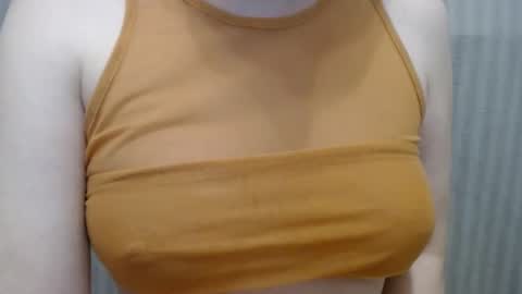 Snapshot of lillkit chatting on 14, 1, 2025 Lilu online show from 14, 1, 2025