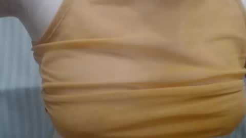 Snapshot of lillkit chatting on 25, 2, 2025 Lilu online show from 25, 2, 2025