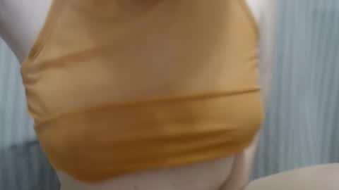 Snapshot of lillkit chatting on 27, 2, 2025 Lilu online show from 27, 2, 2025