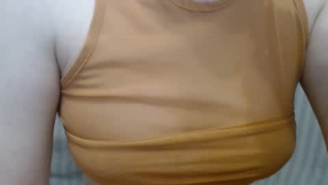 Snapshot of lillkit chatting on 6, 3, 2025 Lilu online show from 6, 3, 2025