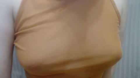 Snapshot of lillkit chatting on 22, 9, 2025 Lilu online show from 22, 9, 2025