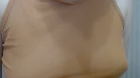 Snapshot of lillkit chatting on 23, 9, 2025 Lilu online show from 23, 9, 2025