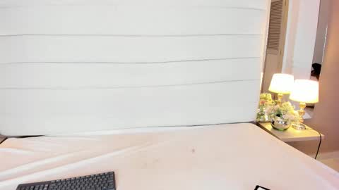 Snapshot of lilly_2809_ chatting on 18, 9, 2025 Lizeth follow me in my igimlilycute 3 online show from 18, 9, 2025