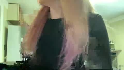 lilly_adams88 online show from 8, 7, 2026
