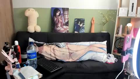 Snapshot of lilly_sweet02 chatting on 25, 11, 2025 lilly_sweet02 online show from 25, 11, 2025