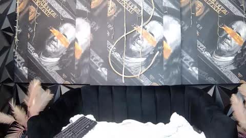 Snapshot of lilmissbaddiexxx chatting on 28, 11, 2025 lilmissbaddiexxx online show from 28, 11, 2025