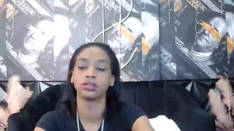 Snapshot of lilmissbaddiexxx chatting on 3, 12, 2025 lilmissbaddiexxx online show from 3, 12, 2025