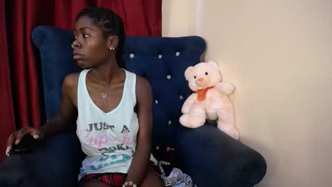 Snapshot of lilmystic_lola chatting on 20, 9, 2025 Chelsea online show from 20, 9, 2025