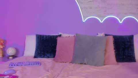 Lilou online show from 31, 10, 2025