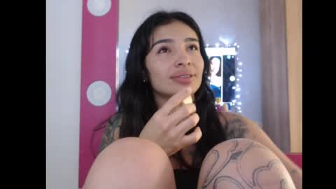 Snapshot of lilpalacio chatting on 5, 1, 2025 lil palacio online show from 5, 1, 2025