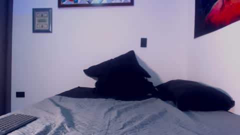  ONLYFANS   online show from 21, 9, 2025