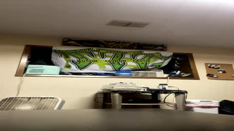 Snapshot of lilrissbaby chatting on 22, 5, 2026 lilrissbaby online show from 22, 5, 2026