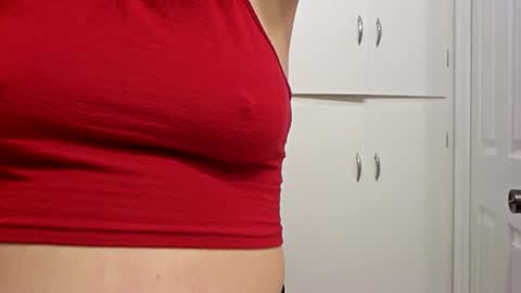 Snapshot of lilsirenluna chatting on 24, 2, 2026 Luna online show from 24, 2, 2026