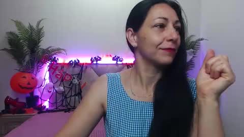 lilugrants online show from 19, 10, 2025