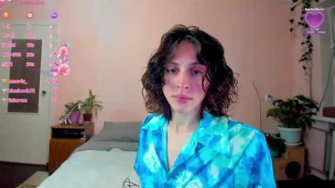 Snapshot of lily__love chatting on 28, 9, 2025 LILY online show from 28, 9, 2025