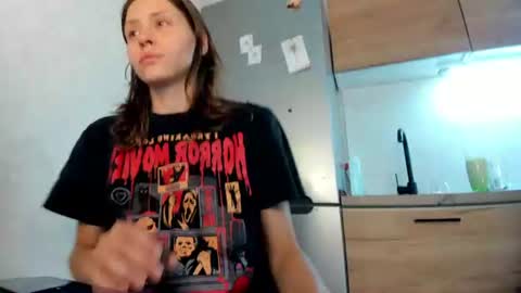 Snapshot of lily__love chatting on 3, 7, 2026 LILY online show from 3, 7, 2026