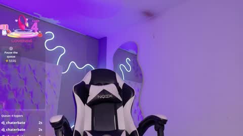 Snapshot of lily_beet chatting on 19, 11, 2025 Lily online show from 19, 11, 2025