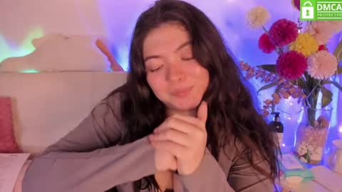 lily_cherry0 online show from 8, 5, 2026