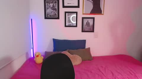 Snapshot of lily_evans_ chatting on 30, 1, 2025 just lily online show from 30, 1, 2025