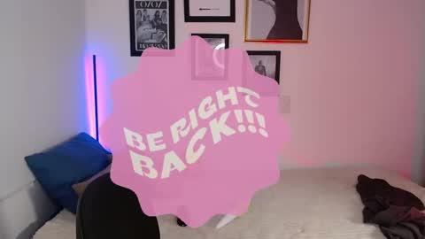 Snapshot of lily_evans_ chatting on 31, 1, 2025 just lily online show from 31, 1, 2025