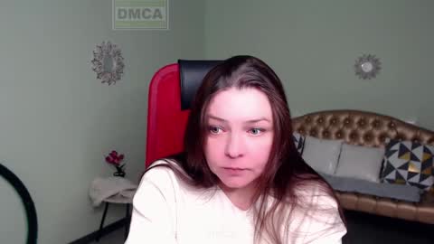 Lily online show from 6, 2, 2025