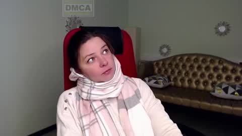 Lily online show from 10, 3, 2025