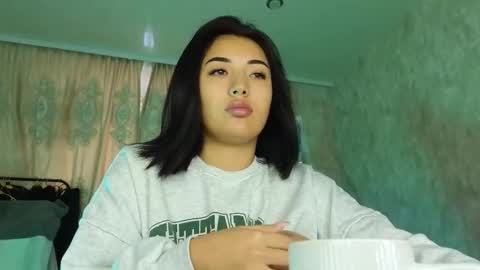 Lily online show from 7, 2, 2026