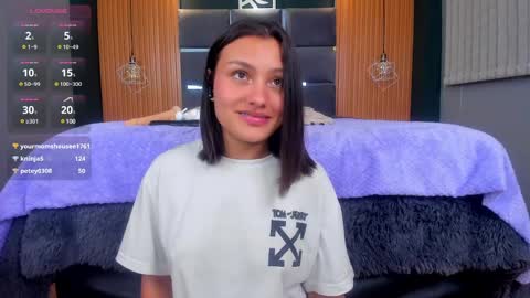 Lily online show from 4, 2, 2025