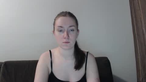 lily_love_x online show from 2, 3, 2025
