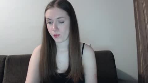 lily_love_x online show from 9, 3, 2025