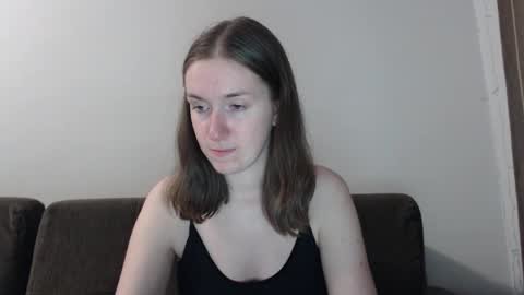 lily_love_x online show from 25, 9, 2025