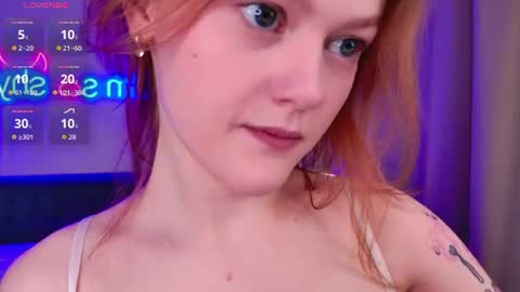 Snapshot of lily_mio chatting on 19, 6, 2026 Im Lily online show from 19, 6, 2026