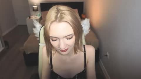 Lily online show from 22, 2, 2026