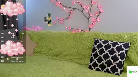 Lily online show from 28, 6, 2026