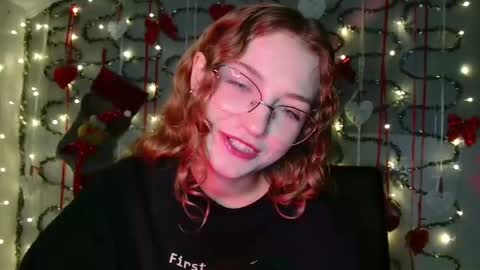 small lily online show from 1, 12, 2025