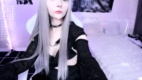 Snapshot of lily_weep chatting on 26, 2, 2026 Lily online show from 26, 2, 2026