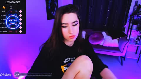 Snapshot of lily_xbaby chatting on 8, 12, 2024 LILY online show from 8, 12, 2024