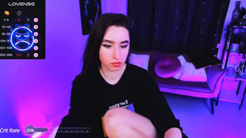 Snapshot of lily_xbaby chatting on 8, 12, 2024 LILY online show from 8, 12, 2024