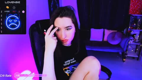 Snapshot of lily_xbaby chatting on 21, 12, 2024 LILY online show from 21, 12, 2024