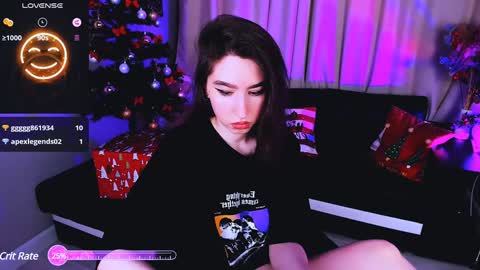 Snapshot of lily_xbaby chatting on 4, 1, 2025 LILY online show from 4, 1, 2025