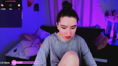 Snapshot of lily_xbaby chatting on 5, 10, 2025 LILY online show from 5, 10, 2025