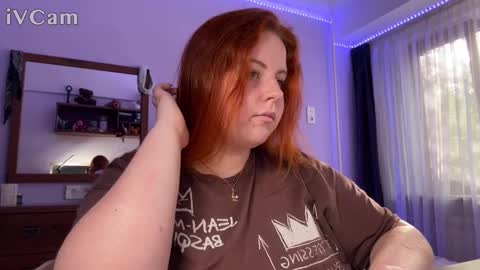 Snapshot of lilya_13 chatting on 29, 9, 2025 Lilya online show from 29, 9, 2025