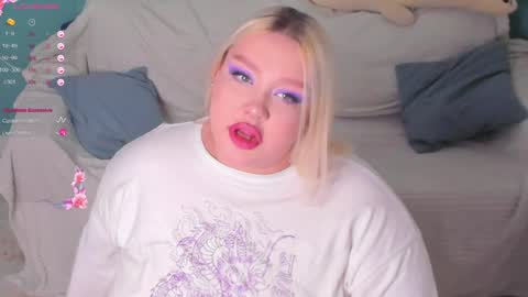 Snapshot of lilybelll chatting on 18, 1, 2025 Lily online show from 18, 1, 2025